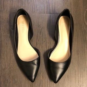 Nine West black flats